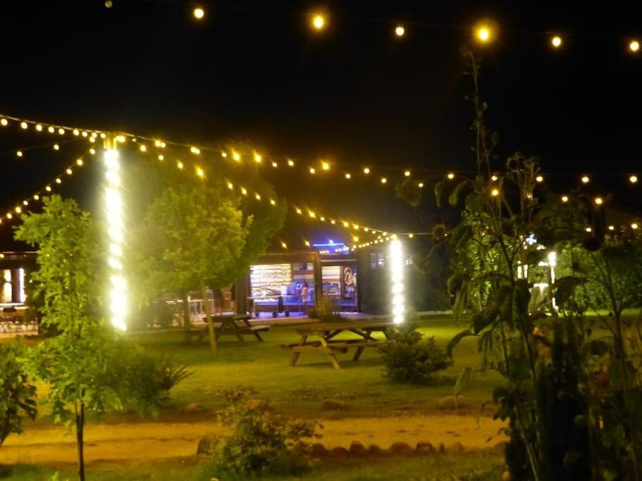 Hotel Albergue Bioclimatico Sabinares Del Arlanza Puentedura Exteriör bild