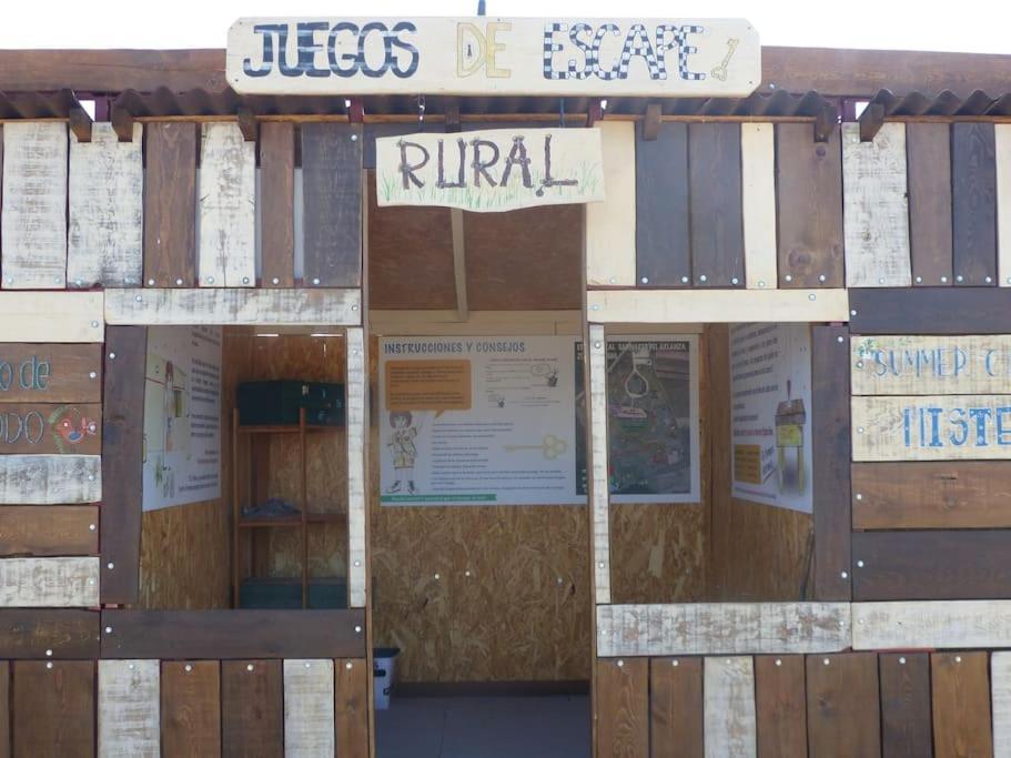 Hotel Albergue Bioclimatico Sabinares Del Arlanza Puentedura Exteriör bild