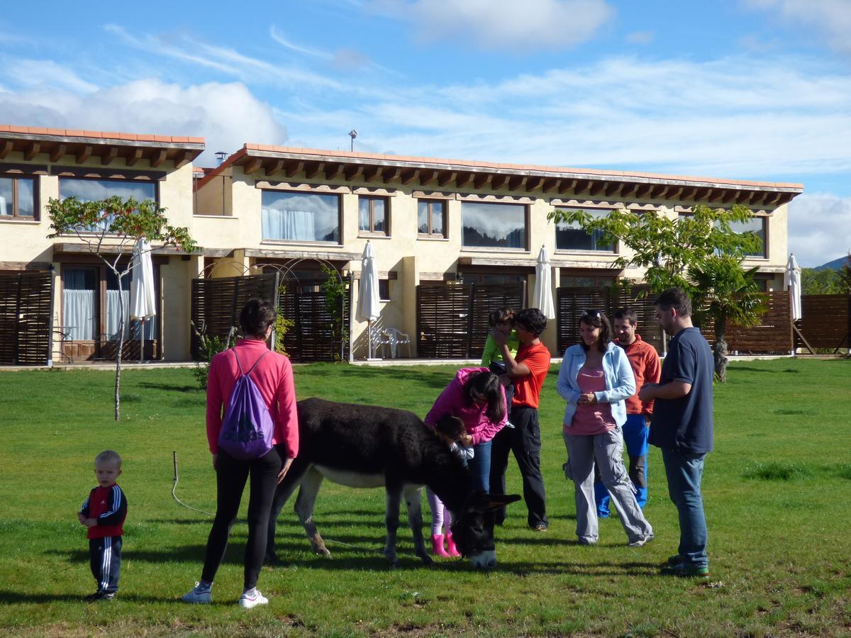 Hotel Albergue Bioclimatico Sabinares Del Arlanza Puentedura Exteriör bild