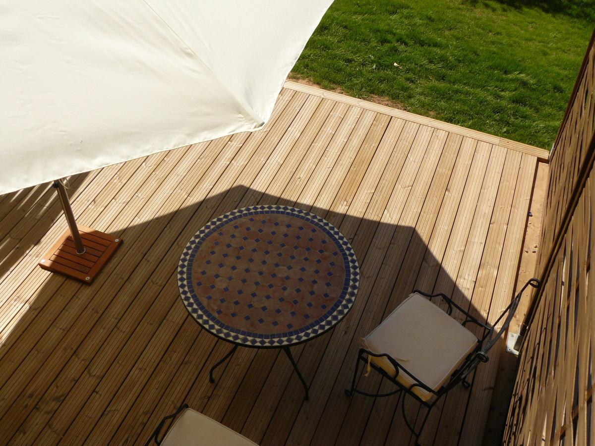 Hotel Albergue Bioclimatico Sabinares Del Arlanza Puentedura Rum bild