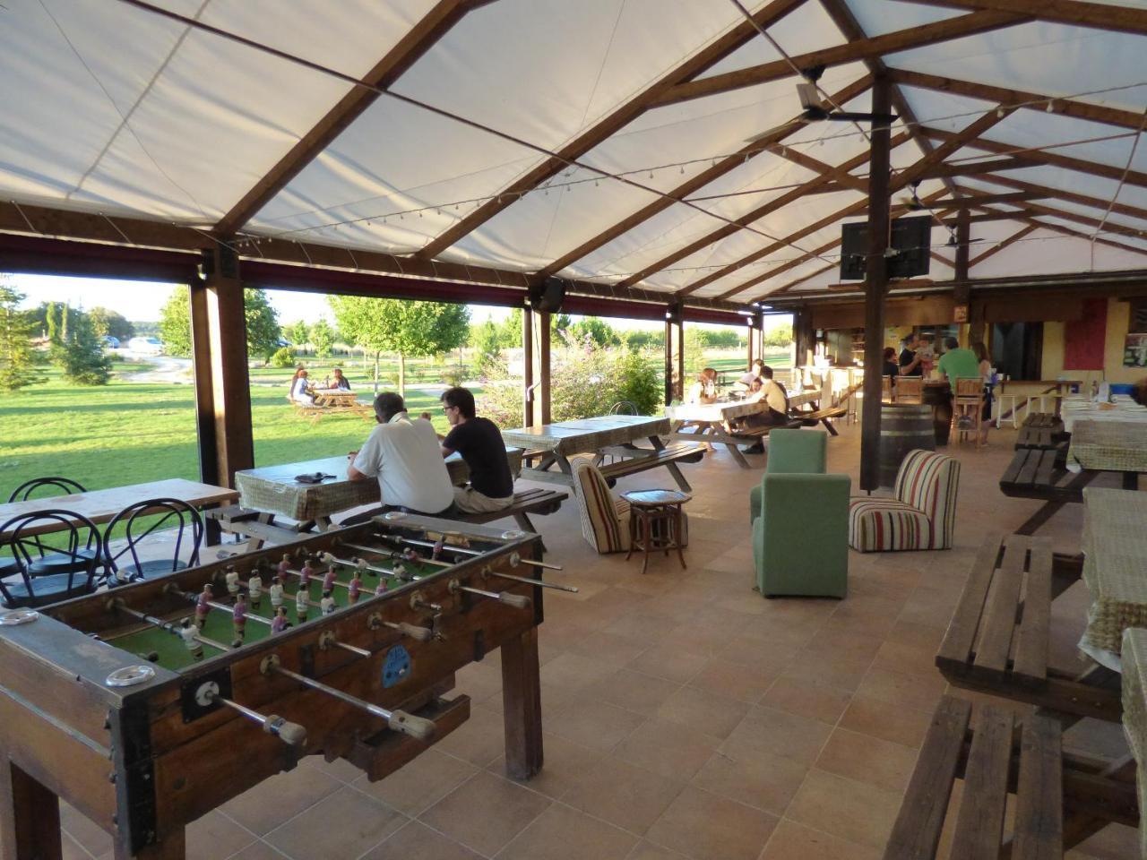 Hotel Albergue Bioclimatico Sabinares Del Arlanza Puentedura Exteriör bild